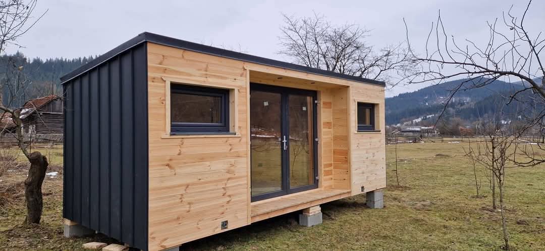 Casuta de gradina 2,5x5,8 m