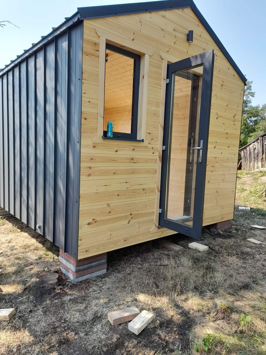 Casuta de gradina Panoramic 2.5x5 m