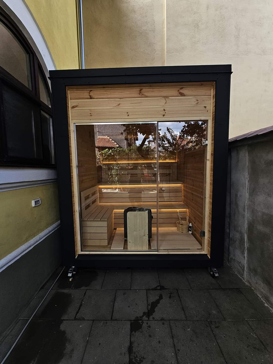 Sauna exterioarã Cubic - 4 persoane