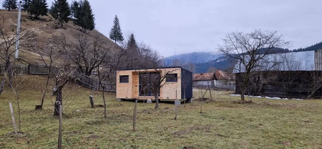 Casuta de gradina 2,5x5,8 m